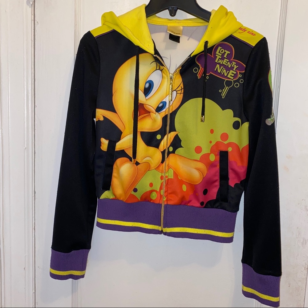 Women’s Lot 29 Tweety Bird Sweater- Size Medium